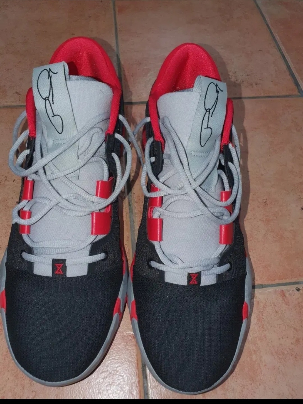 Paul George 6 (PG6) Men’s size 15 Basketball Shoes Black And Red (BRED)